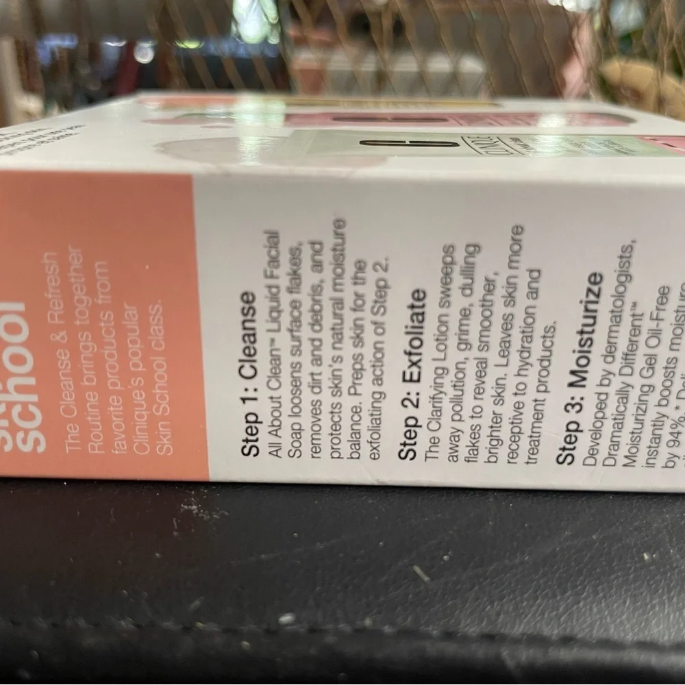 Clinique 3-Step Skincare Set for Combination Oily Skin –Travel Size – Macy’s NEW - Picture 4 of 8